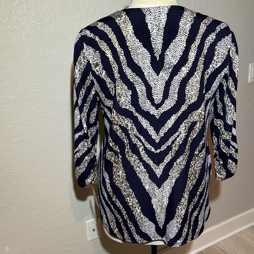 JM Collection | Zip Front Gold Speck Zebraesque Tunic - Picture 3 of 11